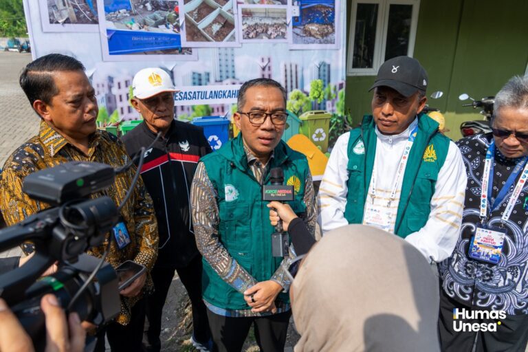 Diskusi Mendiktisaintek dan Menteri PPPA di Unesa, Bahas Penguatan Pencegahan Kekerasan Seksual di Perguruan Tinggi