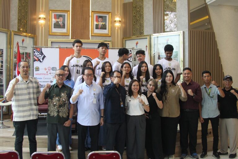 Peserta Siap Berburu Tiket Kejuaraan Asia Pasifik di High School Basketball Championship