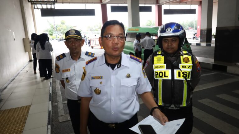 Festival Rujak Uleg Digelar Besok, Dishub Siapkan Ribuan Slot Parkir di Surabaya Expo Center (SBEC)