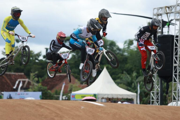 Digelar 27-28 Juni, Pembalap dari Berbagai Negara Siap Ikuti Banyuwangi BMX Supercross
