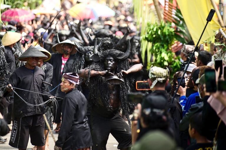 Tradisi Kebo-keboan Alasmalang Banyuwangi, Kearifan Lokal yang Tak Tergerus Zaman