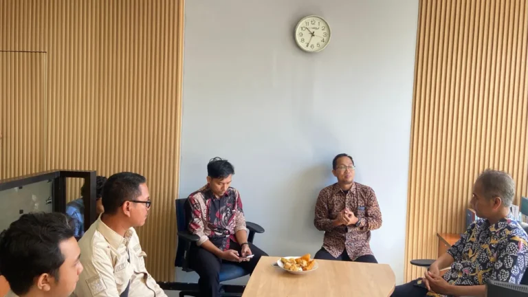 Kominfo Jatim Jadi Rujukan Digitalisasi Layanan Pemkab Kediri