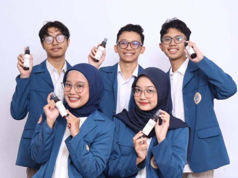 Angkat Potensi Tawas Lokal, Mahasiswa UNAIR Ciptakan Deorans untuk Kulit Sensitif