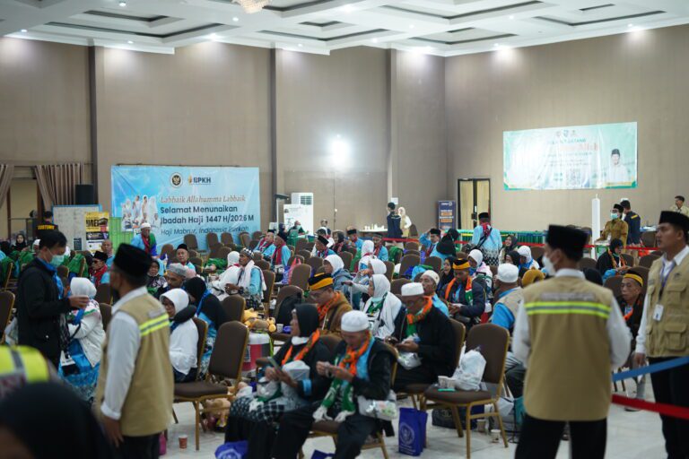 Operasional Pemulangan Haji Hari Ke-10, Debarkasi Surabaya Terima Kepulangan 14.781 Jamaah dan Petugas hingga Kloter 39