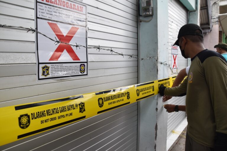 Pemkot Surabaya Perketat Pengawasan Usaha di Permukiman, Imbau Warga Cek Legalitas