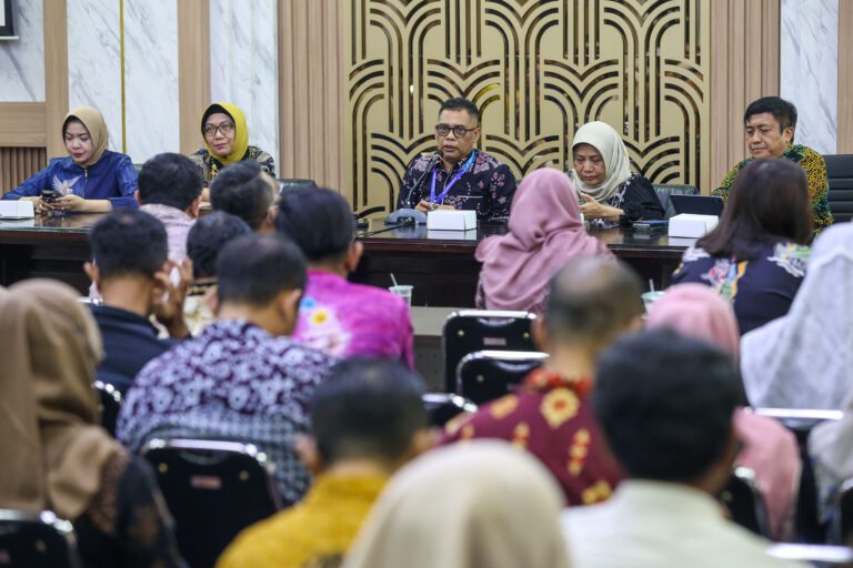 Pemkot Surabaya Targetkan Pendaftaran Perlinsos Digital Rampung 7 Juli 2026