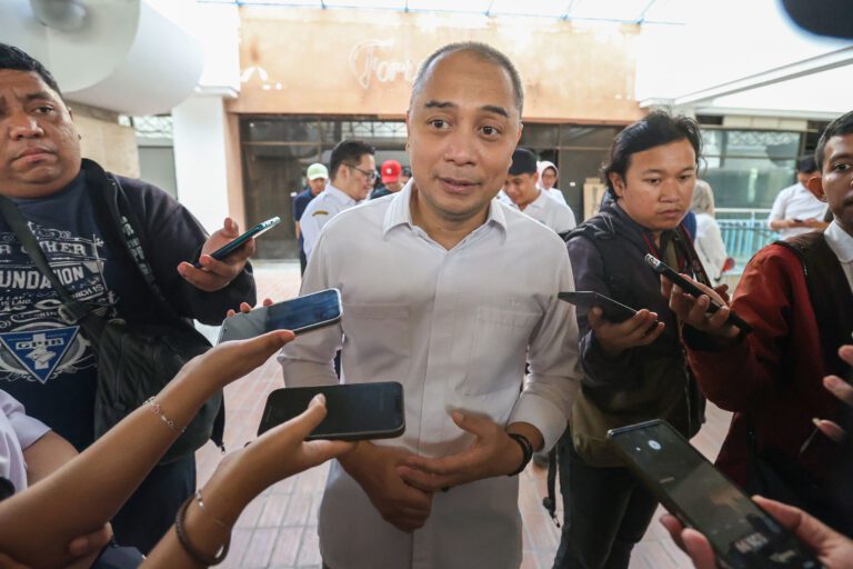Hujan Kembali Mengguyur Surabaya, Pemkot Pastikan Tidak Ada Genangan Signifikan