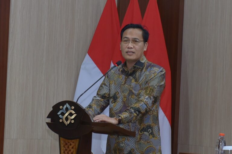 HIV/AIDS di Indonesia: Epidemi yang Mengancam Bonus Demografi