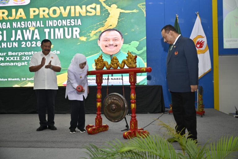 Gubernur Khofifah Minta KONI Jatim Perkuat Pembinaan Atlet Usia Dini