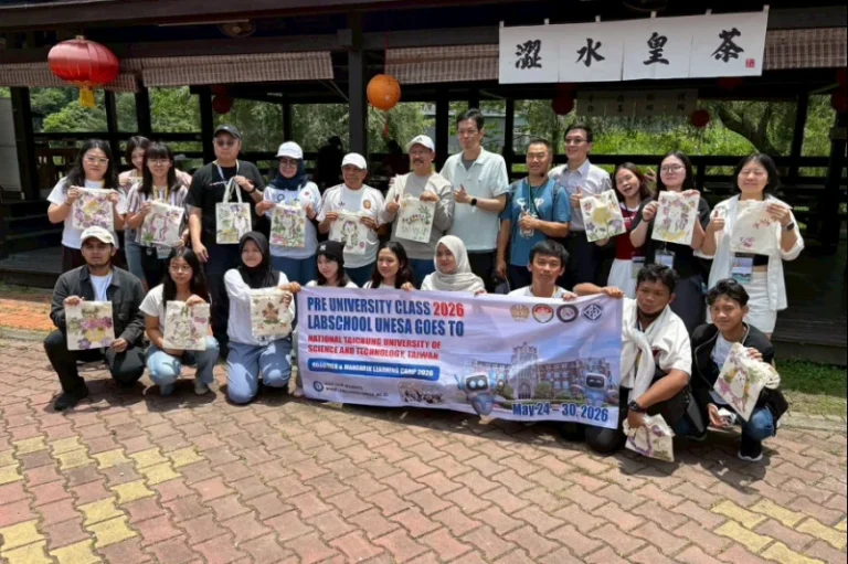 SMA Labschool Unesa Perkuat Internasionalisasi melalui Kolaborasi dengan NTCUST Taiwan