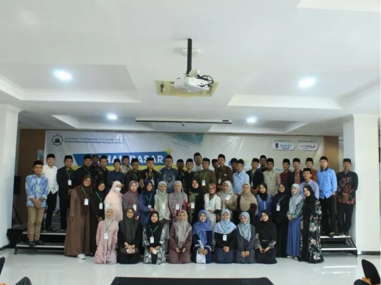 BEM Unesa Gandeng DMI Jatim dan GenZi, Cetak Pemimpin Muda Muslim Berintegritas