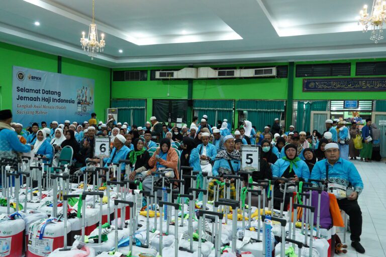 Hari ke-24 Debarkasi Surabaya, 78 Persen Jemaah dan Petugas Haji Telah Kembali ke Tanah Air
