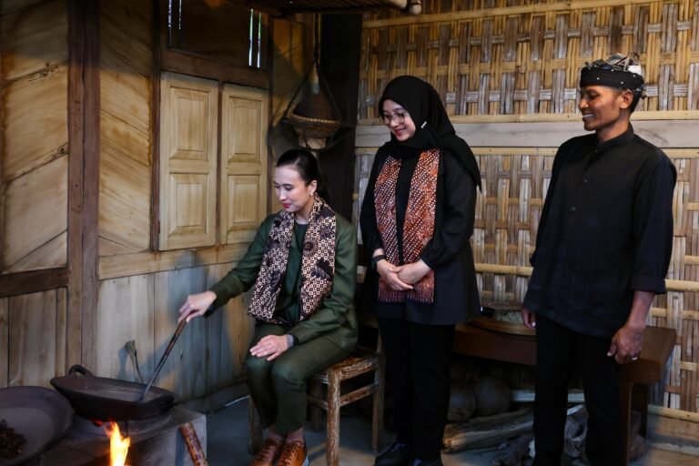 Kemenpar dan Pemkab Pendampingan Khusus Desa Kemiren Banyuwangi Naik Kelas Jadi Best Tourism Village UN Tourism 