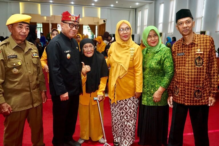 Bersama para Veteran, Banyuwangi Luncurkan Program Terpadu Tingkatkan Kualitas Hidup Lansia