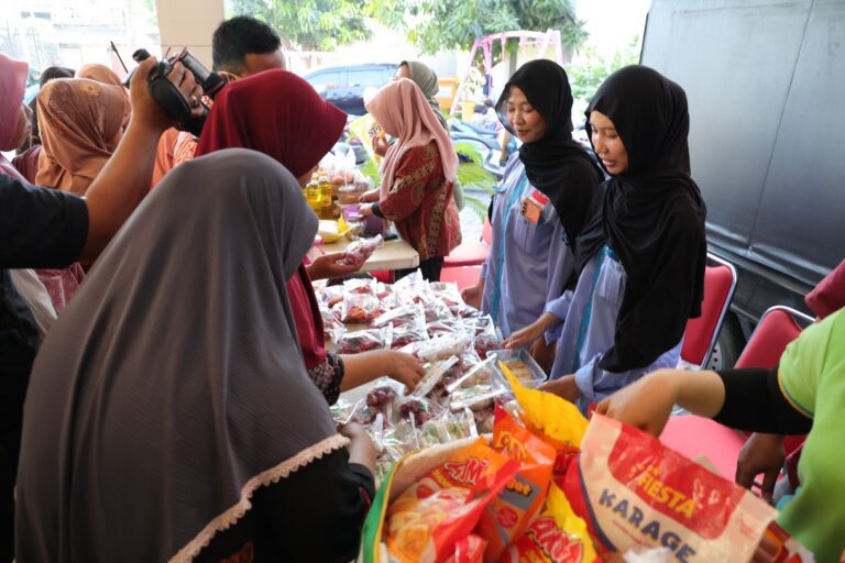Jaga Stabilitas Harga Bahan Pokok dan Inflasi, Pemkot Surabaya Gandeng Stakeholder di GPM Kedung Cowek