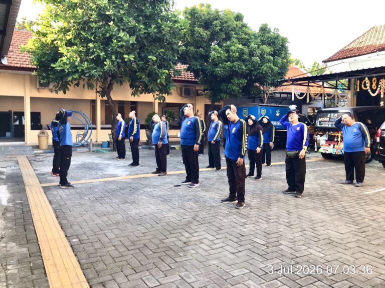 Jaga Kebugaran, Tagana Kota Madiun Rutin Gelar Senam dan Jalan Kaki