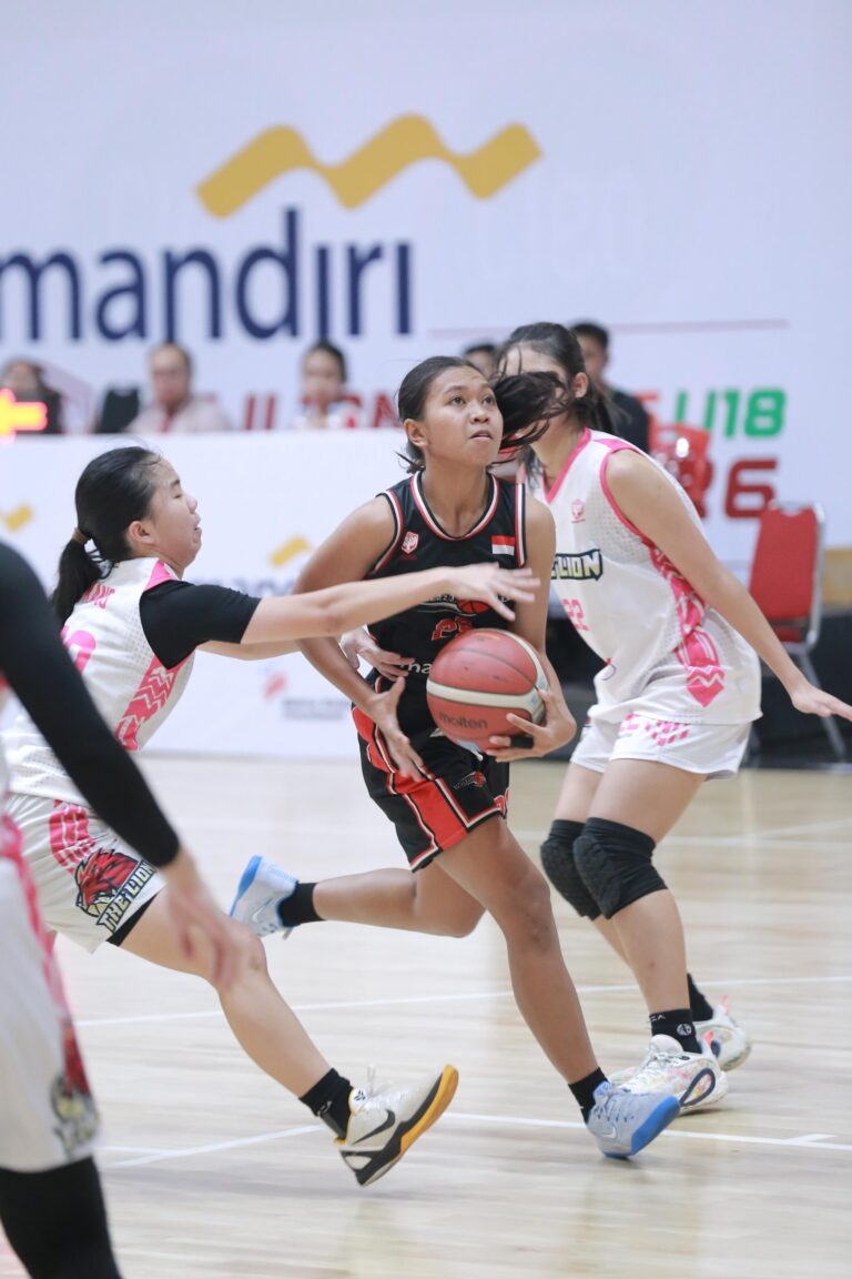 The Lion Surabaya dan Satria Karadenan Bogor Rebut Tiket ke Final U18 Putri