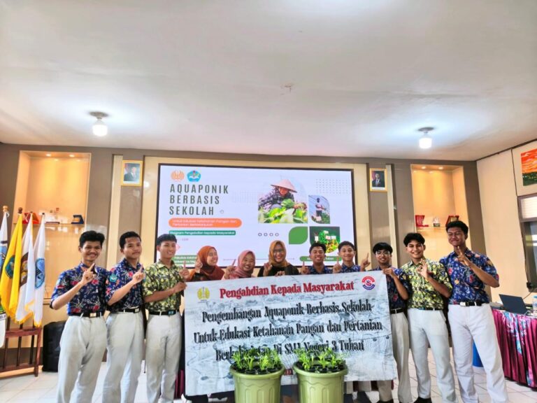 Fakultas Ketahanan Pangan UNESA Gelar Pelatihan Aquaponik dan Budikdamber di SMAN 3 Tuban untuk Perkuat Ketahanan Pangan dan Dukung Sustainable Development Goals (SDGs)