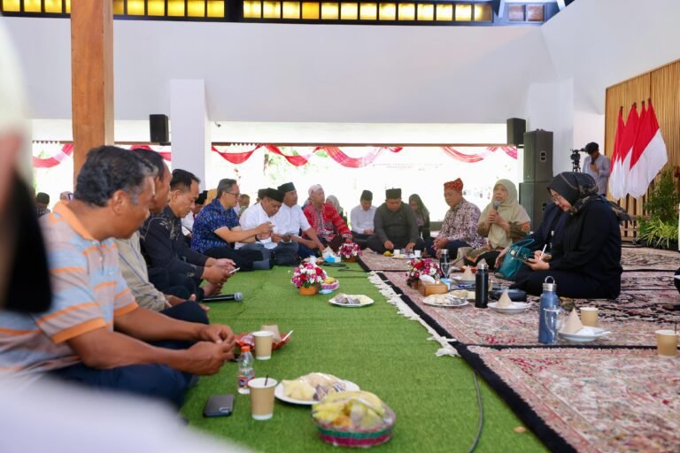 Gesah Bareng Bupati Ipuk, Urusan Petani, Nelayan hingga Peternak Banyuwangi Langsung Didengar dan Diberi Solusi