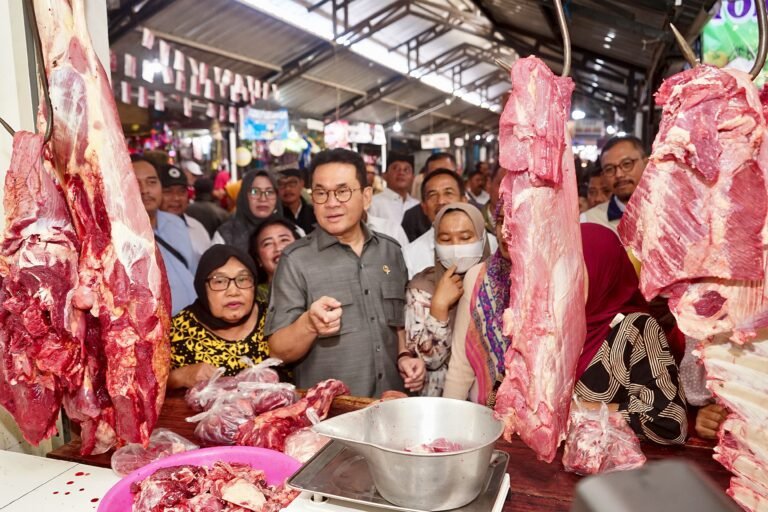 Cek Harga Bahan Pokok di Banyuwangi, Mendag: Harganya Bagus Semua