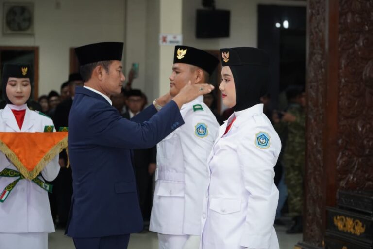 Jelang HUT Ke 81 RI, Paskibraka Lamongan Tahun 2026 Dikukuhkan