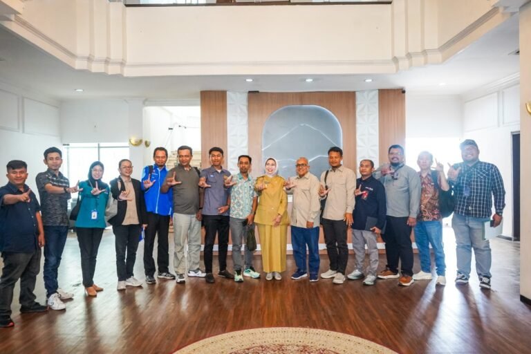 Pemkab Lumajang Dorong Penataan Jaringan Telekomunikasi di Jalan PB Sudirman