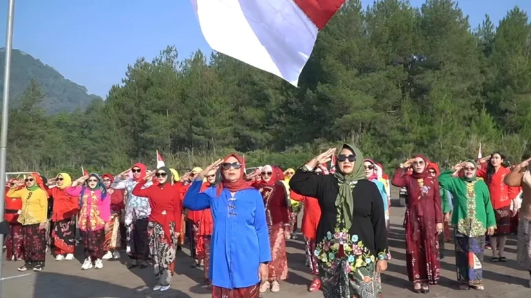 IWAPI Jatim Angkat Potensi Wisata dan Ekonomi Lumajang Lewat Video Klip Hymne IWAPI