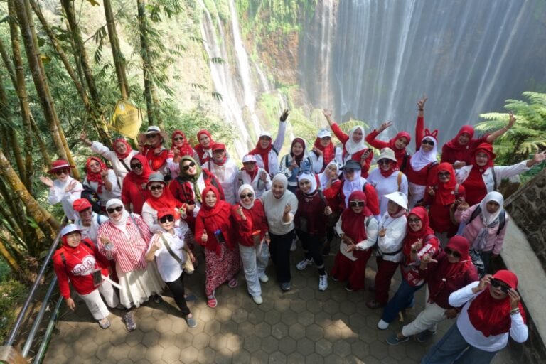 Tumpak Sewu Geliatkan Ekonomi Warga Lewat Pariwisata