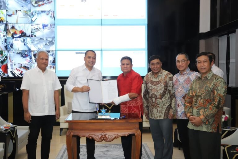 Wali Kota Eri Targetkan Air Bersih Mengalir 24 Jam, Direksi PAM Surya Sembada Diminta Libatkan Investor