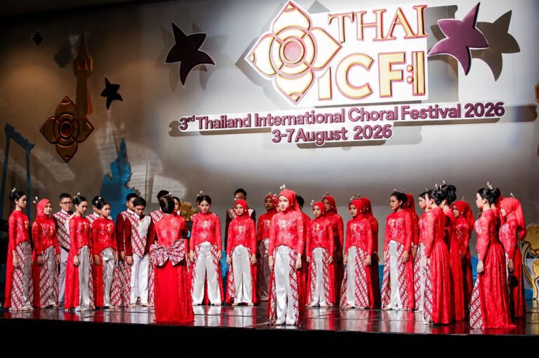 Paduan Suara One Voice Spensabaya Harumkan Surabaya, Raih Empat Penghargaan di Thailand