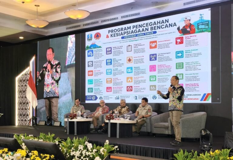 Jadi Percontohan Nasional, Kalaksa BPBD Jatim Didaulat Jadi Pemateri Best Practices dalam Rakortek PB 2026