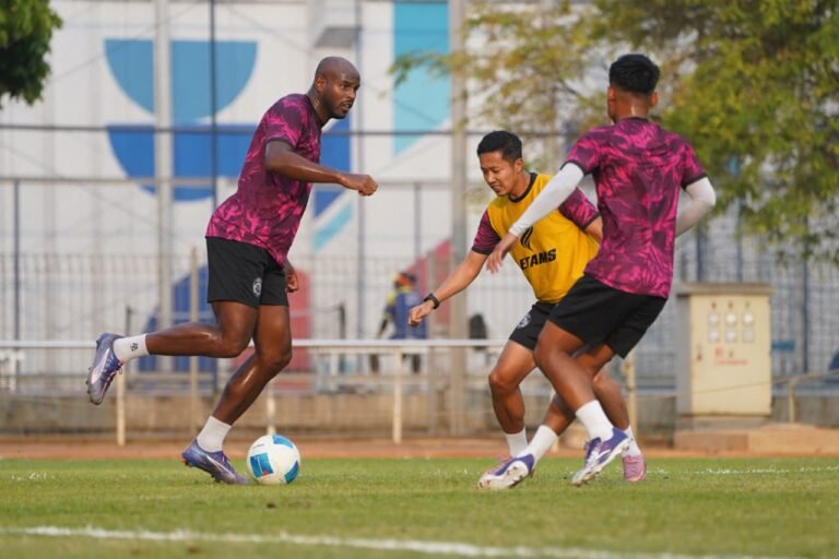 Arema FC Resmi Lepas Joel Vinicius Secara Permanen
