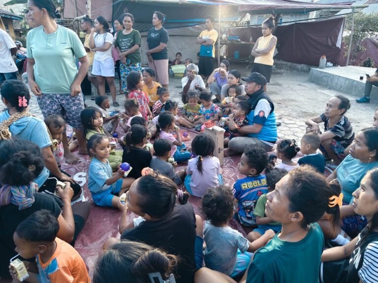 TAGANA Jatim Hadir Pulihkan Semangat Anak Penyintas Gempa di Manggarai Timur