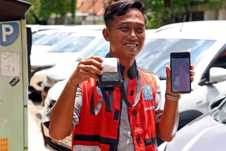 Ada Promo Parkir Murah di Surabaya, Cuma Rp810 untuk 2 Jam Pertama