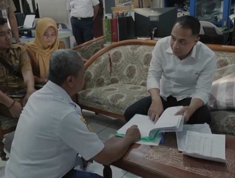 Rombak Total Sistem Parkir, Wali Kota Eri Minta Inspektorat Periksa Laporan Keuangan Setoran Jukir