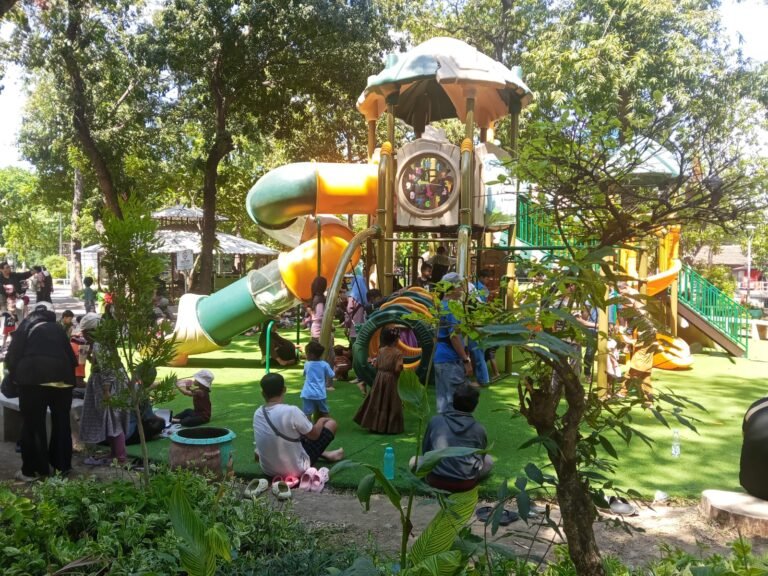 Taman Prestasi: Oase Kecil bagi Anak dan Keluarga Surabaya