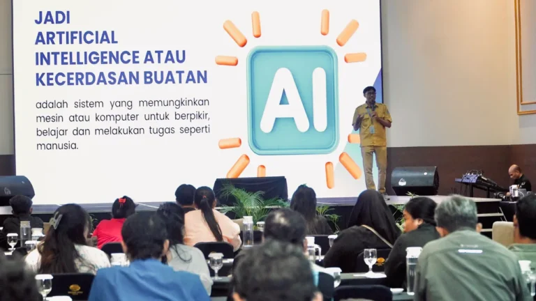 Kominfo Jatim Edukasi Warga Surabaya Manfaatkan AI secara Cerdas dan Aman