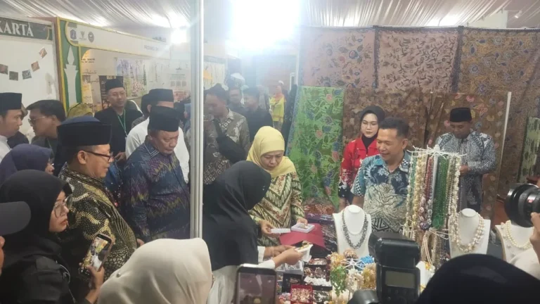Gubernur Khofifah Dukung Promosi Produk Unggulan UMKM Jatim di MTQ Nasional