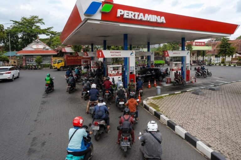 Pemkab Lumajang Pastikan Stok BBM Bersubsidi Aman di Tengah Peningkatan Konsumsi