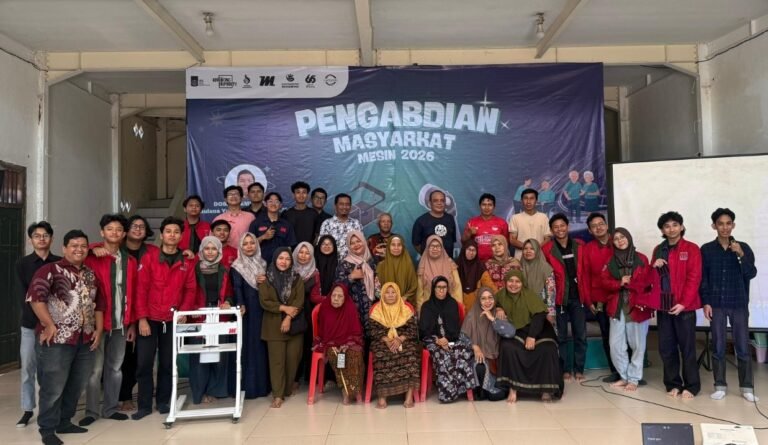 Dukung Mobilitas Lansia, ITS Inovasikan AngetKnee dan Elevaid Chair