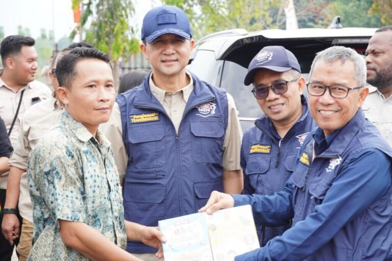 Tinjau Lokasi TEP ITS, Mentrans Tekankan Pentingnya Keberlanjutan Program