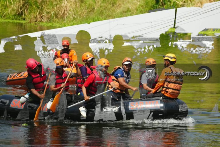 Pelatihan Water Rescue BPBD Kota Madiun Masuk Hari Kedua, Peserta Langsung Praktik di Lapangan