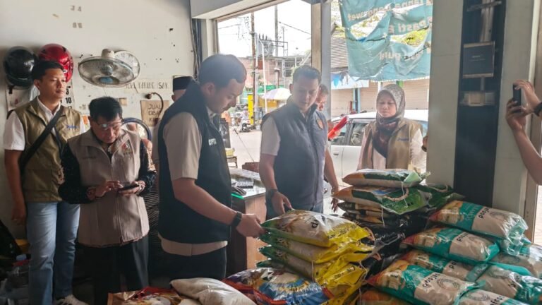 Jaga Stabilitas Pasokan, Satgas Pangan Bojonegoro Pantau Beras Premium, Medium dan SPHP