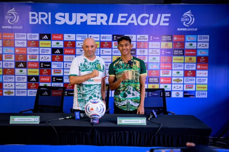 Bernardo Tavares Nantikan Dukungan Bonek-Bonita di Laga Perdana Persebaya di GBT