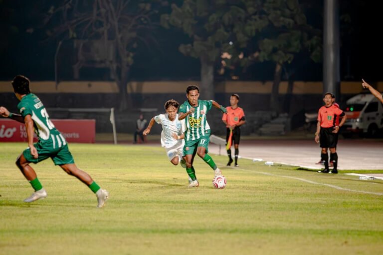 Tampil Agresif dan Kokoh, Deltras FC Pesta Gol 0-5 Atas PSBS Biak