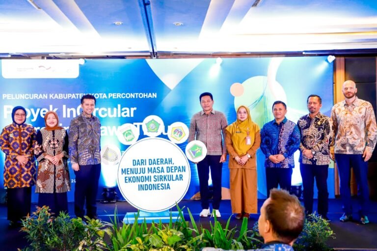 Wagub Emil Dukung 5 Kabupaten dan Kota Proyek InCircular di Jatim Jadi Percontohan Menjawab Tantangan Pengelolaan Sampah