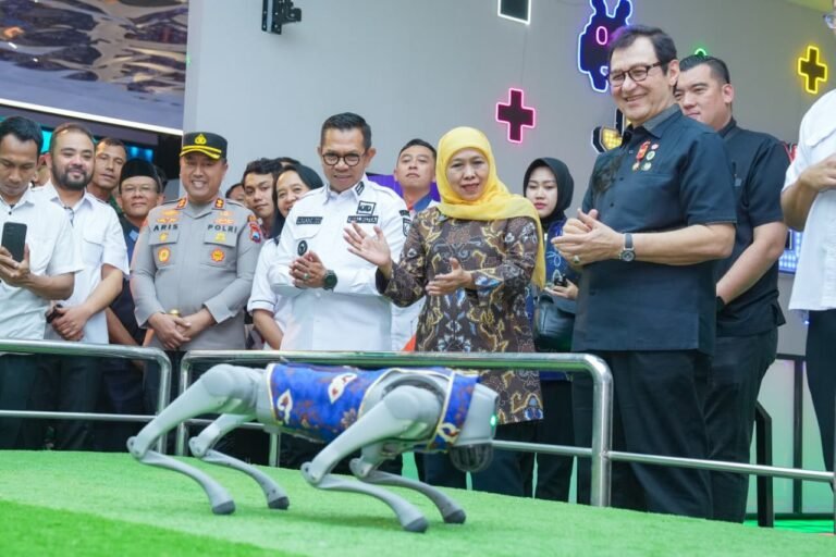 Gubernur Khofifah Buka Trial Opening Mega Science Center dan Budaya Jatim Park di Kota Batu, Optimis Jadi Penguatan Ekosistem STEM dan Peradaban Dunia