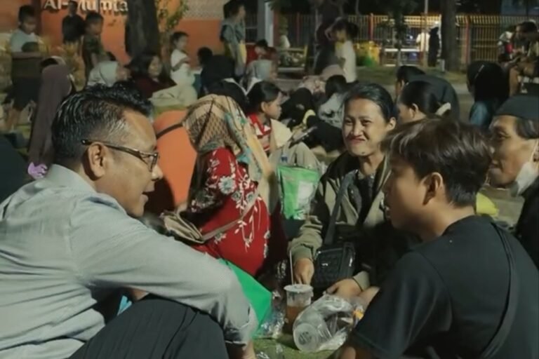 Pemkot Surabaya Tingkatkan Fasilitas Publik, Penerangan hingga Toilet Taman Jadi Perhatian