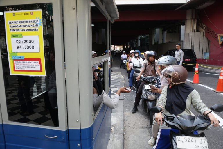 Sistem Gate Bawa Dampak Positif, Pendapatan Parkir Tanjung Anom Surabaya Capai Rp80 Juta