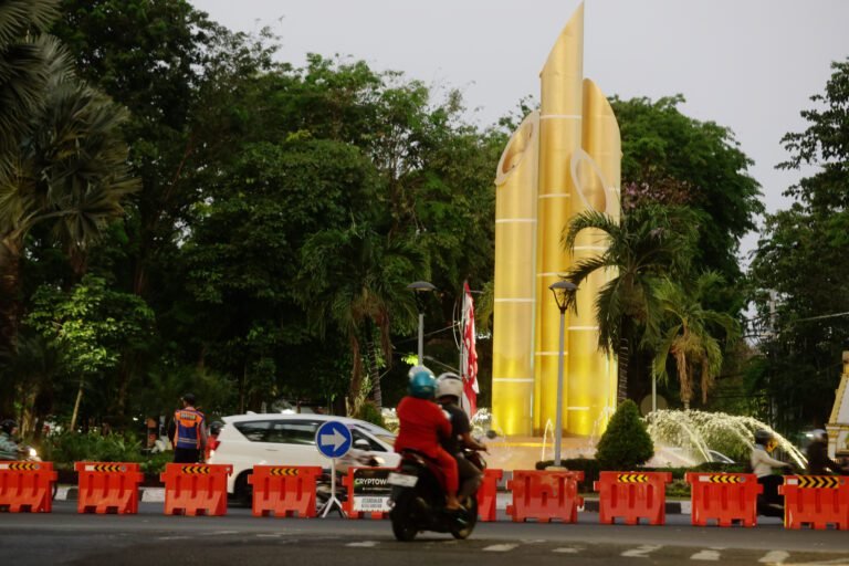 Andainya Surabaya Bisa Memulai? Ketika Kota Menghargai Warganya yang Peduli